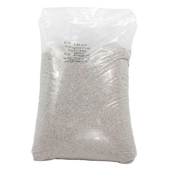 Höfer Chemie 25 kilogram sack of quartz filter sand at 0.7 to 1.25 millimetres