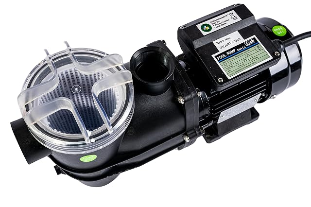HST pool circulation pump with a large transparent screw-top prefilter housing